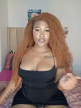 Snapshot of charmainexxx chatting on June 18, 2:33 pm charmainexxx online show from June 18, 2:33 pm