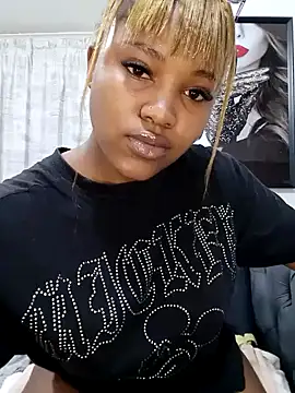 charmainexxx online show from November 7, 8:13 pm