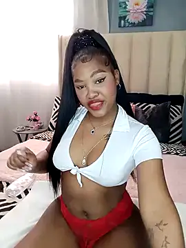 Snapshot of charmainexxx chatting on September 12, 1:55 pm charmainexxx online show from September 12, 1:55 pm