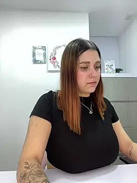 SophiaLaurens online show from February 25, 3:09 pm