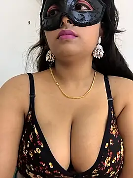 Snapshot of Lovley_Eesha chatting on February 21, 5:26 pm Lovley Eesha online show from February 21, 5:26 pm
