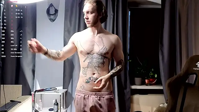 Snapshot of pleasure8869 chatting on November 18, 6:06 am pleasure8869 online show from November 18, 6:06 am