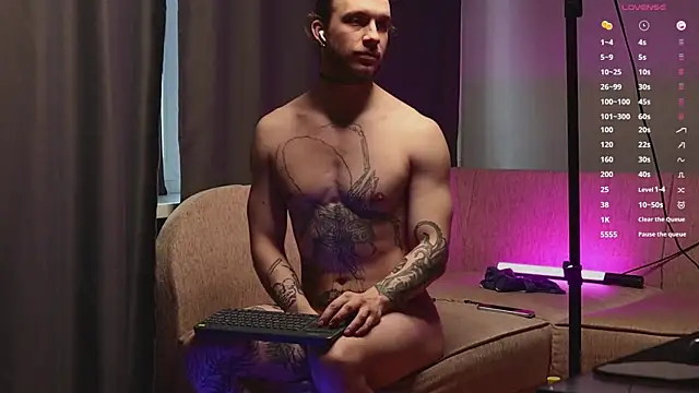 Snapshot of pleasure8869 chatting on March 7, 6:02 am pleasure8869 online show from March 7, 6:02 am