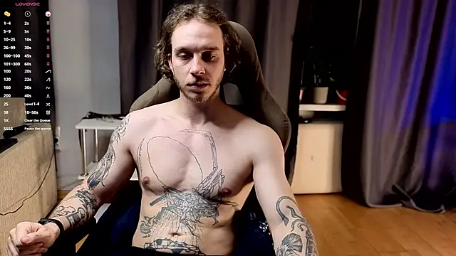 Snapshot of pleasure8869 chatting on November 9, 5:00 am pleasure8869 online show from November 9, 5:00 am