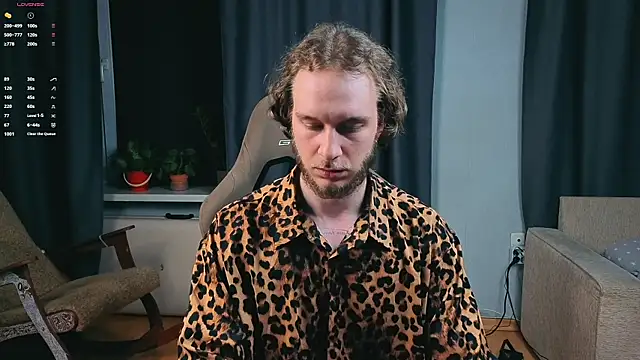 Snapshot of pleasure8869 chatting on October 16, 4:15 pm pleasure8869 online show from October 16, 4:15 pm