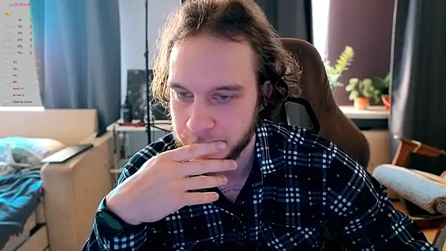 Snapshot of pleasure8869 chatting on October 17, 8:39 am pleasure8869 online show from October 17, 8:39 am