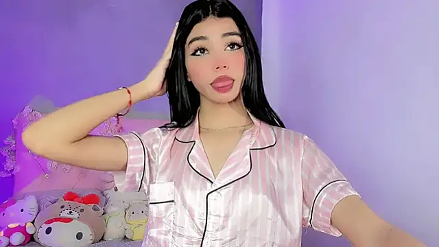 Snapshot of JisselMiller chatting on December 6, 11:49 am JisselMiller online show from December 6, 11:49 am