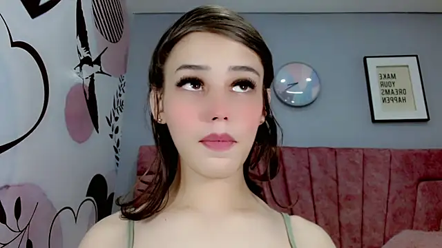 ValeriaAguilar online show from February 28, 8:39 pm