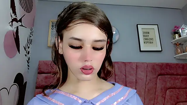 ValeriaAguilar online show from February 13, 11:04 pm