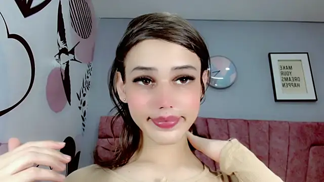 ValeriaAguilar online show from February 19, 8:41 pm