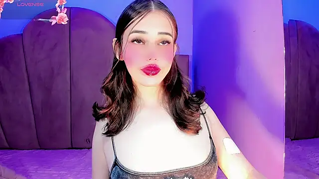 ValeriaAguilar online show from March 24, 11:38 pm