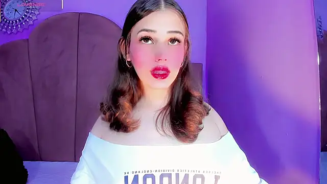 ValeriaAguilar online show from February 26, 9:37 pm