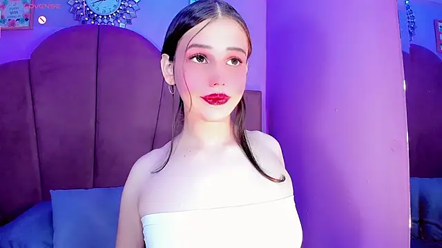 ValeriaAguilar online show from February 10, 11:37 pm