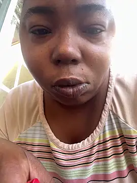 Snapshot of JCCaramelbarbie1 chatting on September 13, 1:00 pm JCCaramelbarbie1 online show from September 13, 1:00 pm