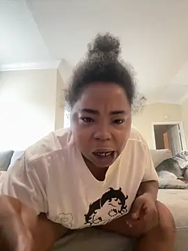 JCCaramelbarbie1 online show from November 6, 1:15 pm