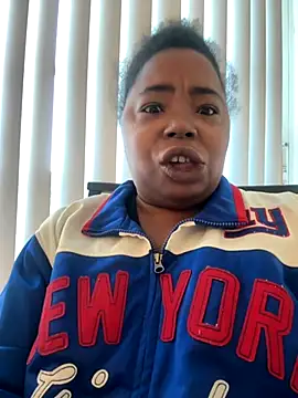 JCCaramelbarbie1 online show from November 13, 12:42 pm