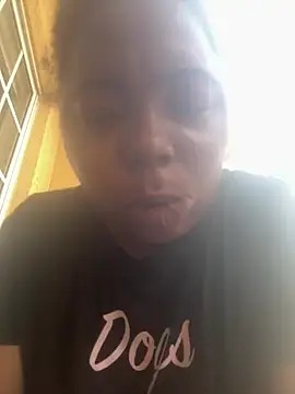 Snapshot of JCCaramelbarbie1 chatting on May 12, 3:07 pm JCCaramelbarbie1 online show from May 12, 3:07 pm