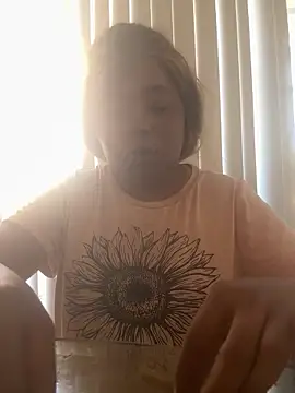 JCCaramelbarbie1 online show from March 6, 2:45 pm