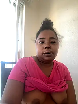 Snapshot of JCCaramelbarbie1 chatting on September 21, 1:38 pm JCCaramelbarbie1 online show from September 21, 1:38 pm