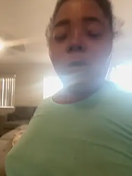 Snapshot of JCCaramelbarbie1 chatting on October 12, 2:51 pm JCCaramelbarbie1 online show from October 12, 2:51 pm