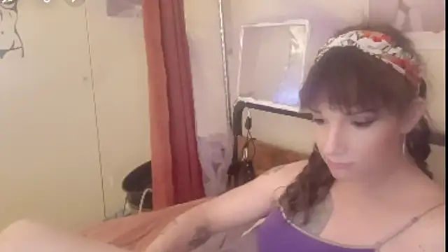 cassiemichellexx online show from May 8, 8:34 pm