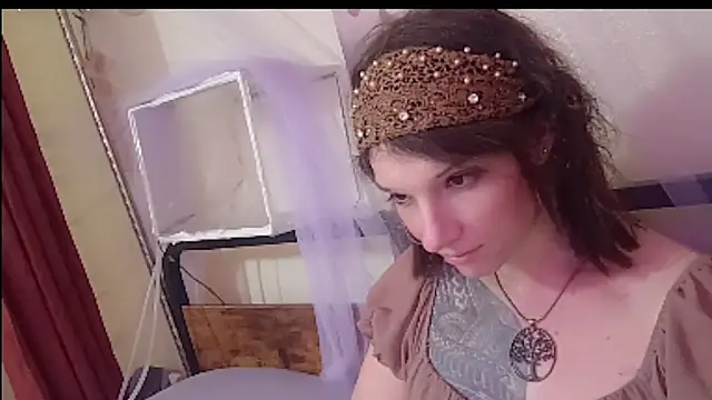 cassiemichellexx online show from May 1, 2:33 pm