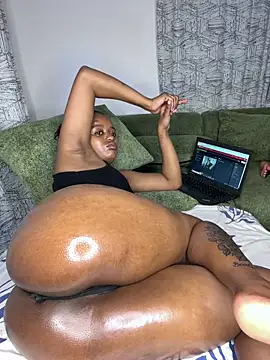 Doublefreaks online show from March 15, 3:30 pm