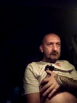 Snapshot of teddy79good chatting on September 18, 3:53 am teddy79good online show from September 18, 3:53 am