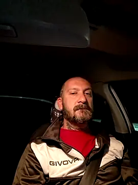 Snapshot of teddy79good chatting on October 9, 3:40 am teddy79good online show from October 9, 3:40 am