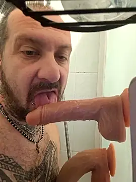 Snapshot of teddy79good chatting on March 9, 5:05 pm teddy79good online show from March 9, 5:05 pm