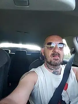 Snapshot of teddy79good chatting on September 17, 3:47 pm teddy79good online show from September 17, 3:47 pm