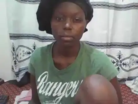 Snapshot of ebony_curvedass chatting on December 4, 7:18 am ebony curvedass online show from December 4, 7:18 am