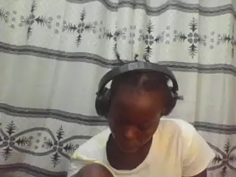 ebony curvedass online show from February 5, 1:45 am