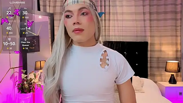 Megan Do Santos online show from November 9, 3:16 pm