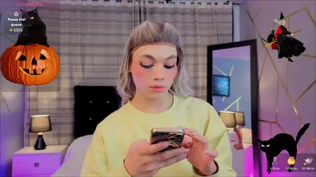 Megan Do Santos online show from October 25, 3:23 pm