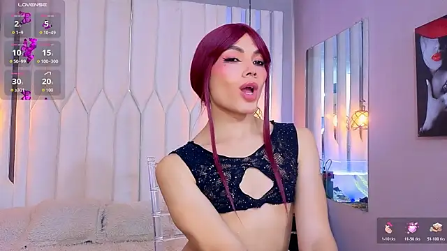 Megan Do Santos online show from April 8, 8:43 pm