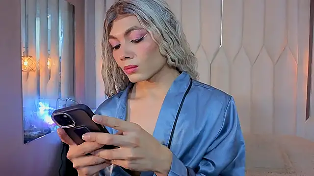 Snapshot of Megan_Do_Santos chatting on June 1, 7:24 pm Megan Do Santos online show from June 1, 7:24 pm
