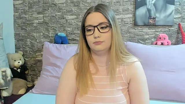 kalindahot online show from June 2, 6:08 pm