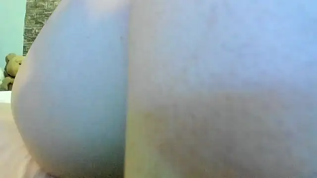 Snapshot of kalindahot chatting on March 10, 1:12 am kalindahot online show from March 10, 1:12 am
