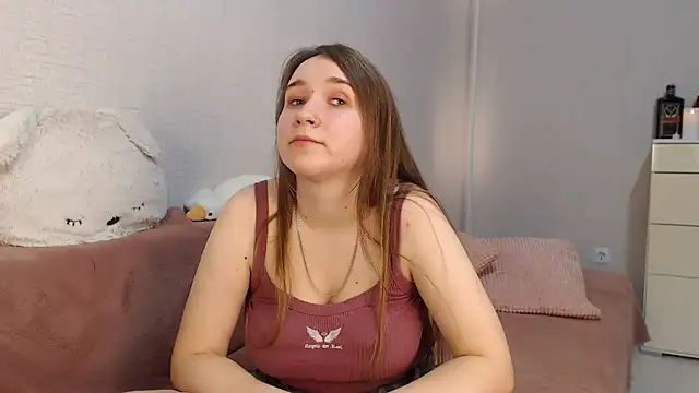 Snapshot of lovely_hayley chatting on February 16, 12:41 am lovely hayley online show from February 16, 12:41 am
