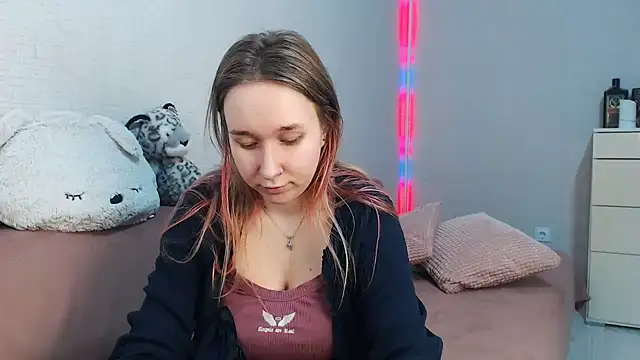 lovely hayley online show from February 13, 9:26 pm