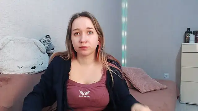 lovely hayley online show from February 14, 10:32 pm