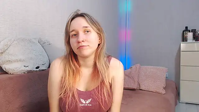 lovely hayley online show from December 20, 10:34 pm