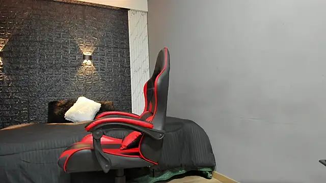 taurus boy1 online show from November 21, 11:42 am