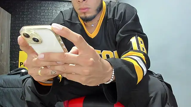 taurus boy1 online show from October 10, 11:33 am