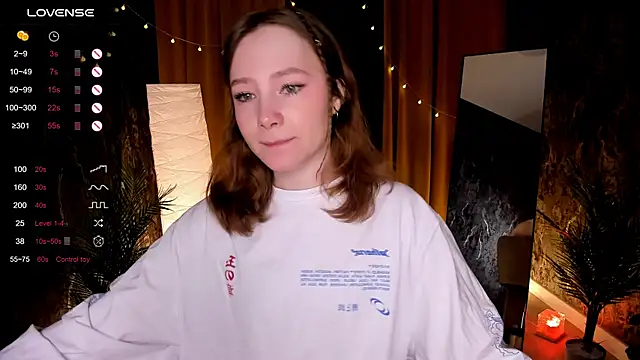 LanaBlu  online show from November 16, 6:18 am