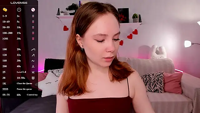 LanaBlu  online show from December 3, 3:18 am