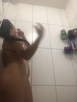 bellinii07 online show from April 5, 9:10 pm