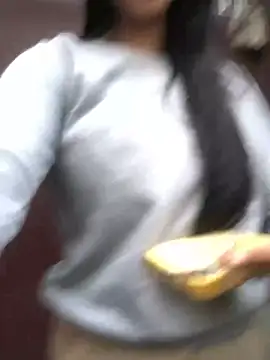 Snapshot of bellinii07 chatting on January 11, 10:07 pm bellinii07 online show from January 11, 10:07 pm