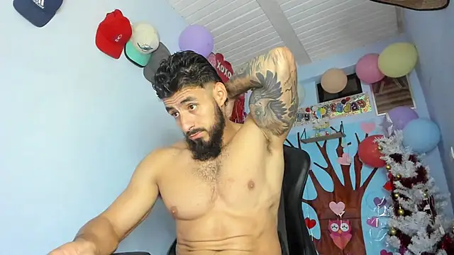 Snapshot of _Poseidon1_ chatting on June 15, 3:07 am Poseidon1 online show from June 15, 3:07 am